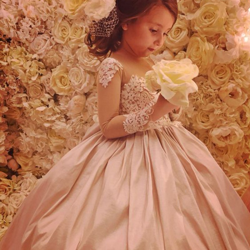 2017 Fashion Flower Girl Dresses .flower Girl Dresses.long Sleeves